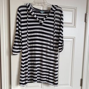 Chic Striped Black and White Hoodie